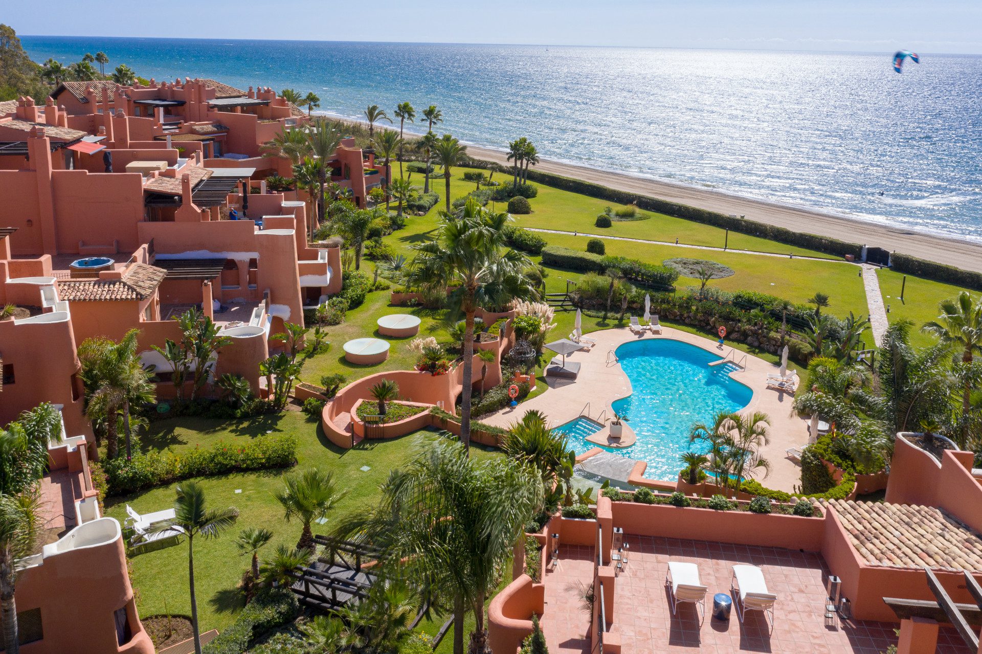 Luxury beachfront duplex penthouse apartment for sale in La Morera Playa, Marbella East